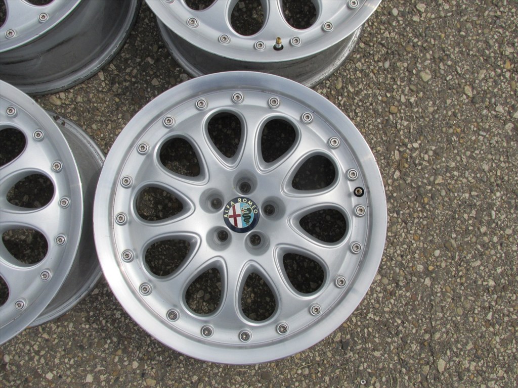 Alfa Romeo 147, 156, Gt gyári 17"-os alufelni (4db)   Zender Siena !!!!! alu145 4. kép