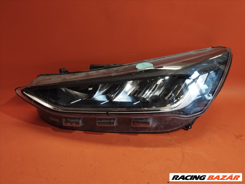 Ford Focus 4 bal led lámpa NX7B-13E015-CD (S67.70.520R) 1. kép