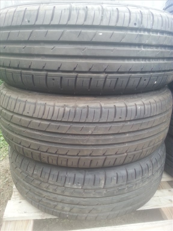  205/60R16 Falken újszerű nyári gumi 3 db 1. kép