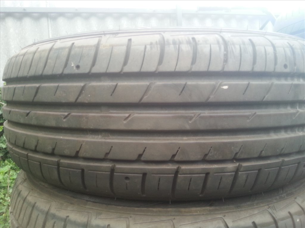  205/60R16 Falken újszerű nyári gumi 3 db 2. kép