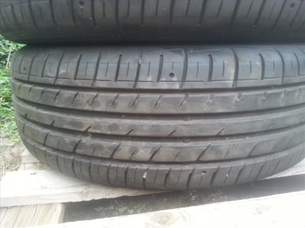  205/60R16 Falken újszerű nyári gumi 3 db 4. kép