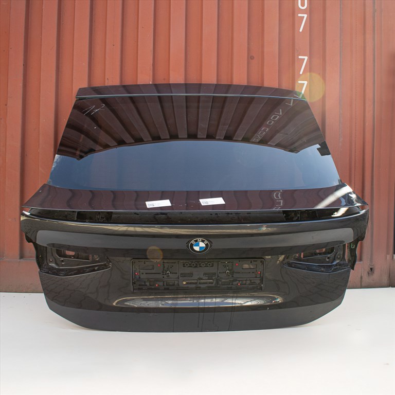 BMW 6er G32 GT Csomagtérajtó 2. kép