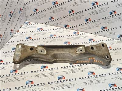 BMW E39 520i 523i 525i 528i 530i M52 M54 váltótartó bak konzol