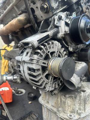 Mercedes Vito (2nd gen) W639 Generátor 