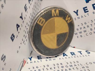Bmw E46 E90 F30 stb. 74mm bontott hátsó embléma - ronda