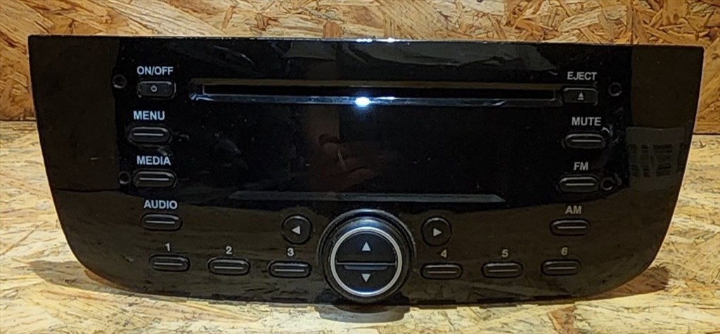 171994 Fiat Punto Evo, My Punto, Nouva Punto Cd-s Rádió Delphi, kód nincs hozzá!!!! 735553921 1. kép