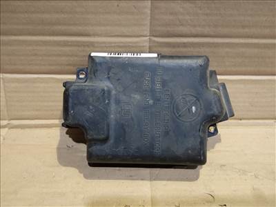 Fiat Punto Evo külső biztosítéktábla ház fedél 735471684