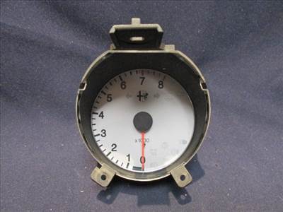 Alfa Romeo 156 benzines fordulatszámmérő 60653710