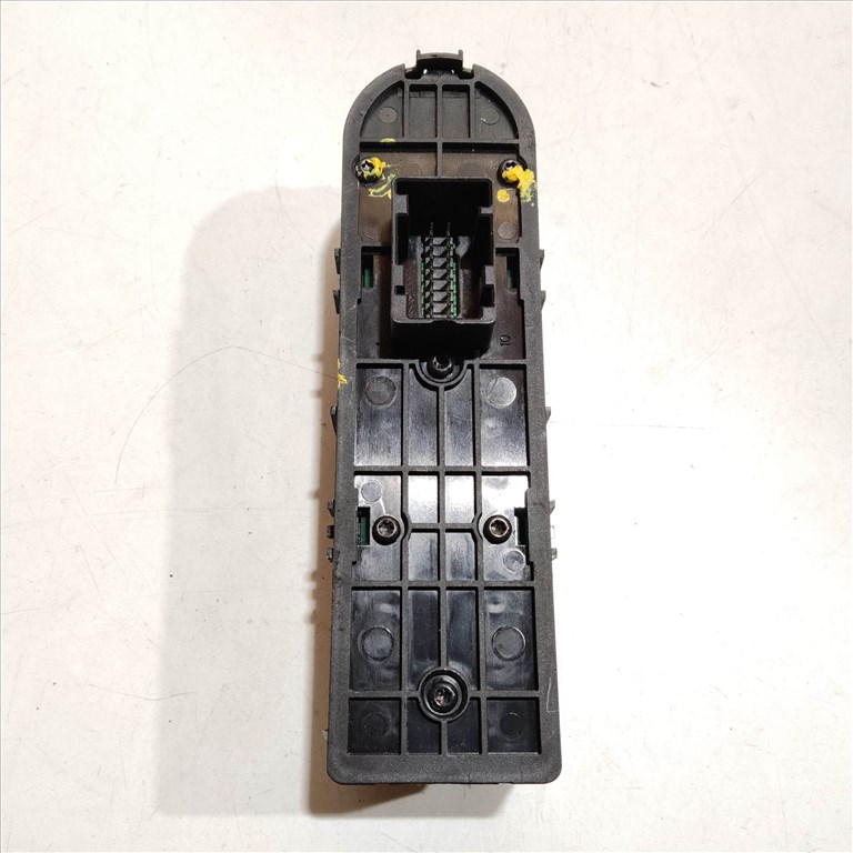 200865 Alfa Romeo 159 2005-2011 4x bal első ablakemelő kapcsoló 71744256 3. kép