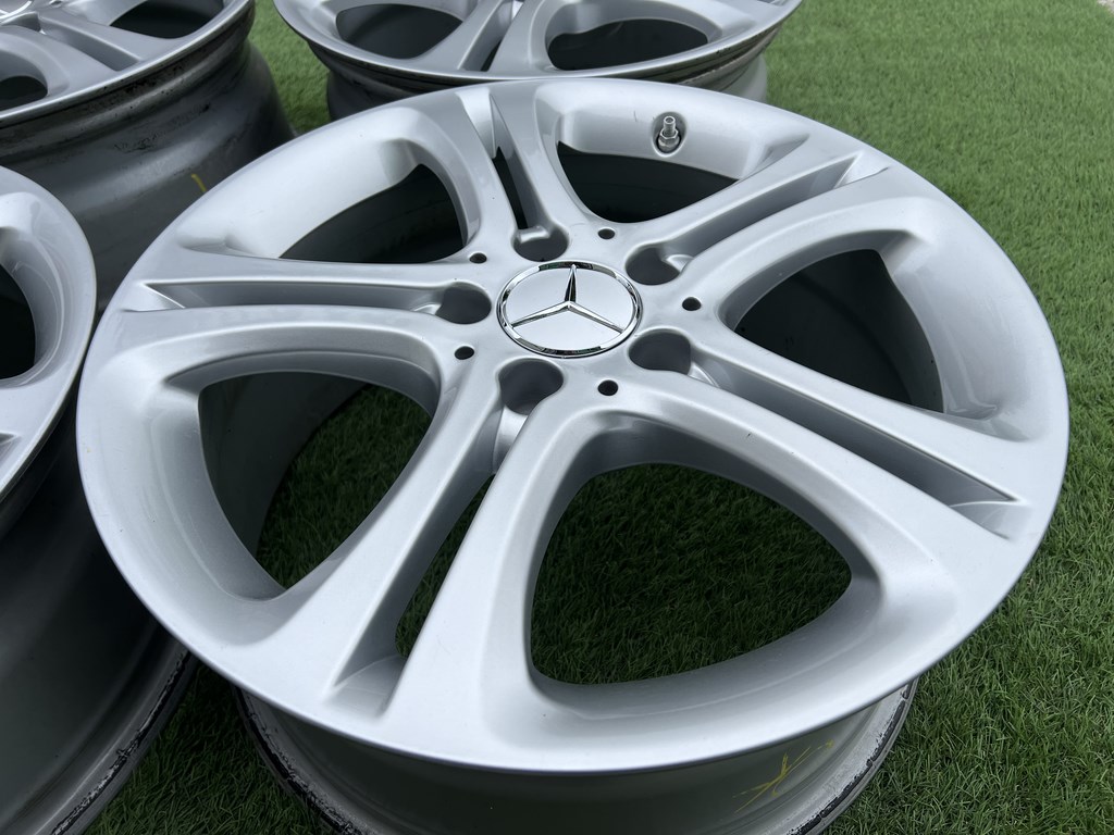 5x112 17" Mercedes B osztály gyári alufelni + TPMS szenzor 7,5Jx17h2 ET52,5 6. kép