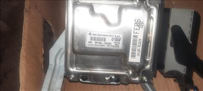 Hyundai i10 (PA) ECU motorvezérlő elektronika G4HG 2012 391030225 3910502028