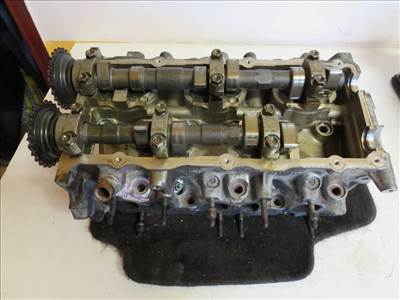 Seat Toledo (1M) hengerfej 071103373