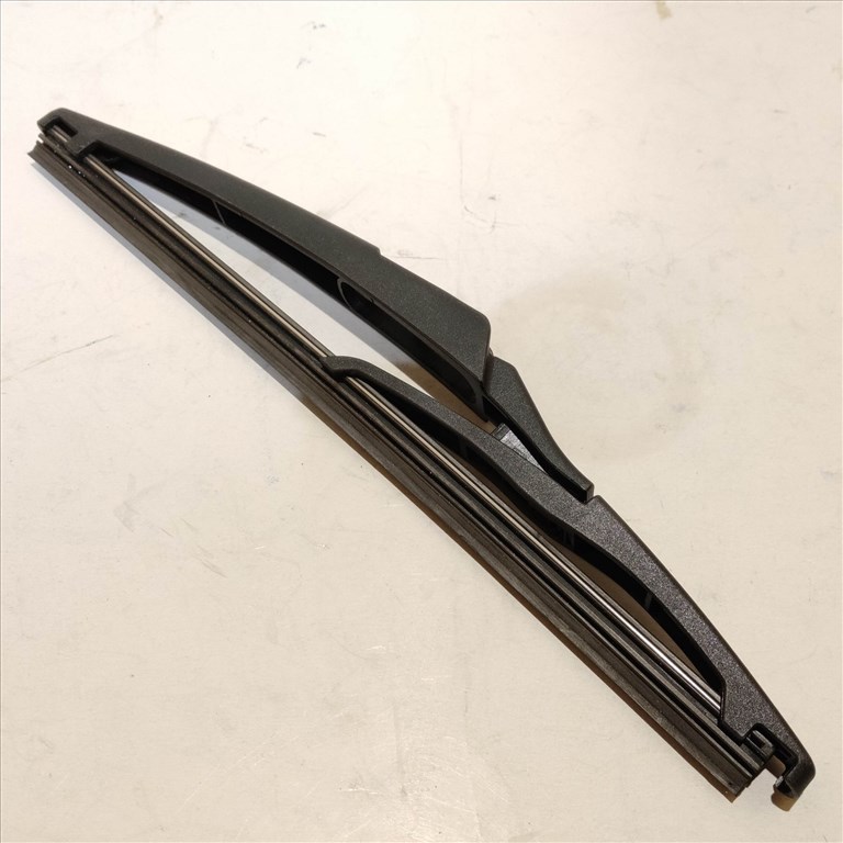 Opel Astra H Gtc új Bosch hátsó ablaktörlő lapát 230 mm hossz 3397004560 2. kép