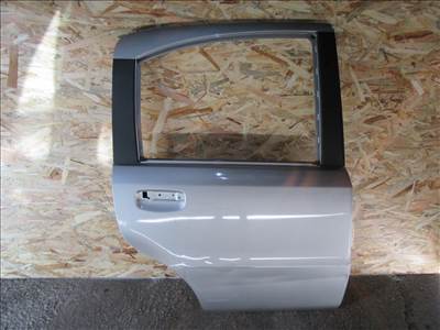 36070 Fiat Panda II. ezüst színű, jobb hátsó ajtó a képen látható sérüléssel 51771421