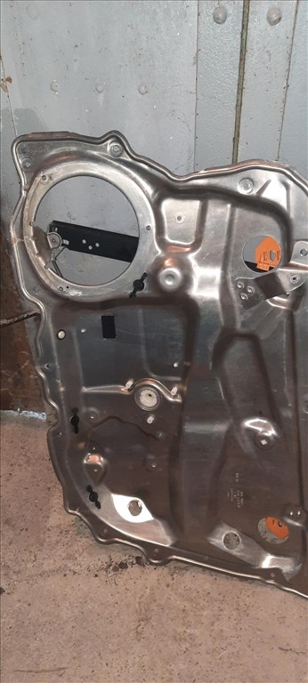 Audi A8 D3 4E ablakemelő mechanika  4. kép