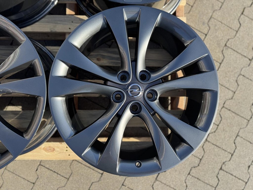 R20 5x120 Original Opel Insignia 8.5J ET45 OE 13258242 gyári alufelnik 8. kép