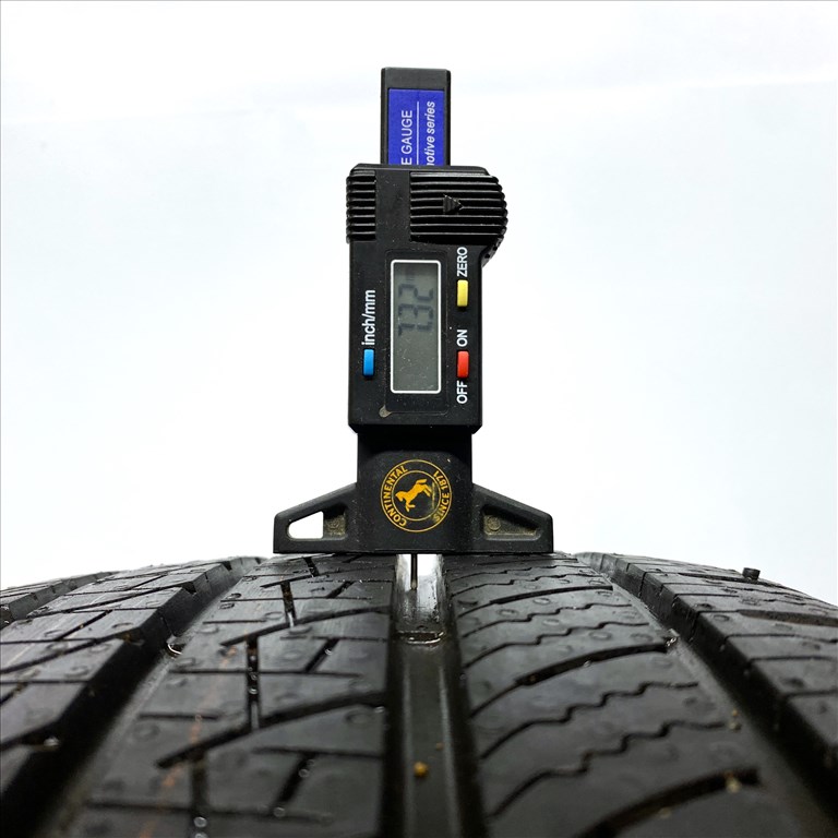 Land Rover Defender 20" újszerű komplett kerekek Pirelli Scorpion Zero gumikkal 3. kép