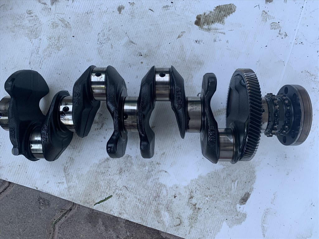 BMW főtengely n47 n47d20 (GYÁRI) 1 2 3 4 5 X3 e90   11217797975 3. kép