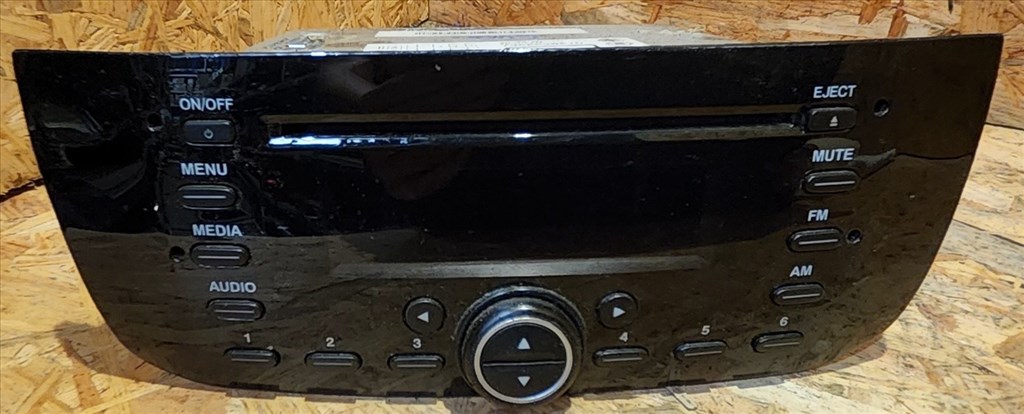 171991 Fiat Punto Evo, My Punto, Nouva Punto Cd-s Rádió Delphi, kód nincs hozzá!!!! 735553921 1. kép