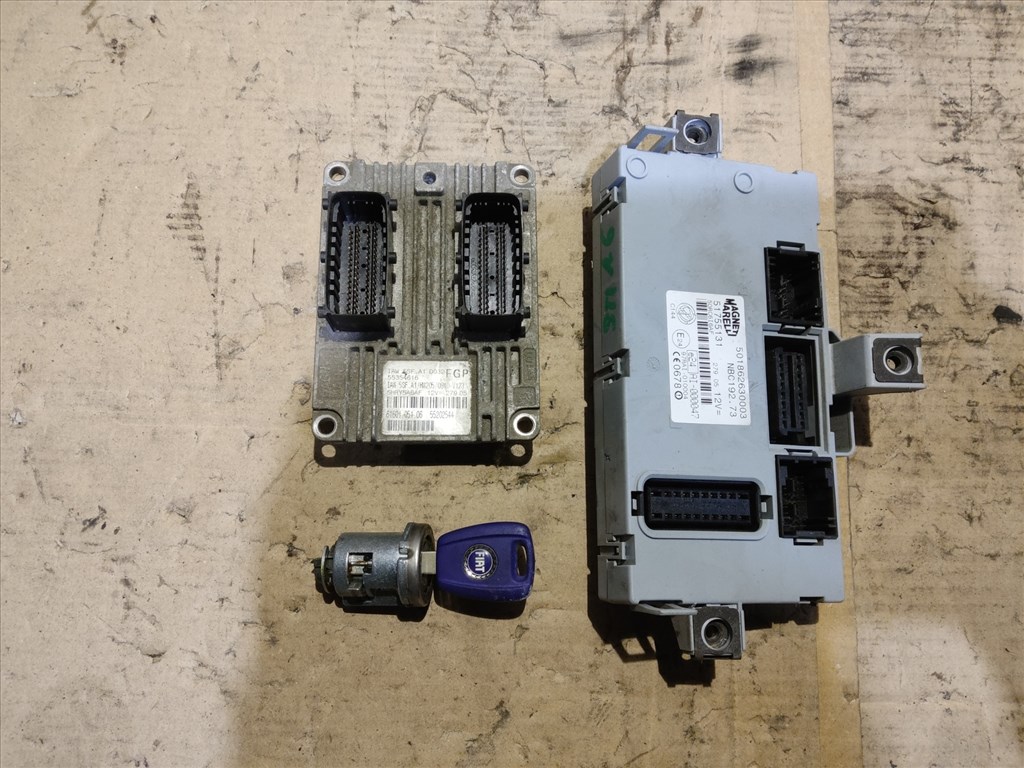 154513 Fiat Stilo 1,6 benzin, Opel motoros motorvezérlő szett 55354616 1. kép