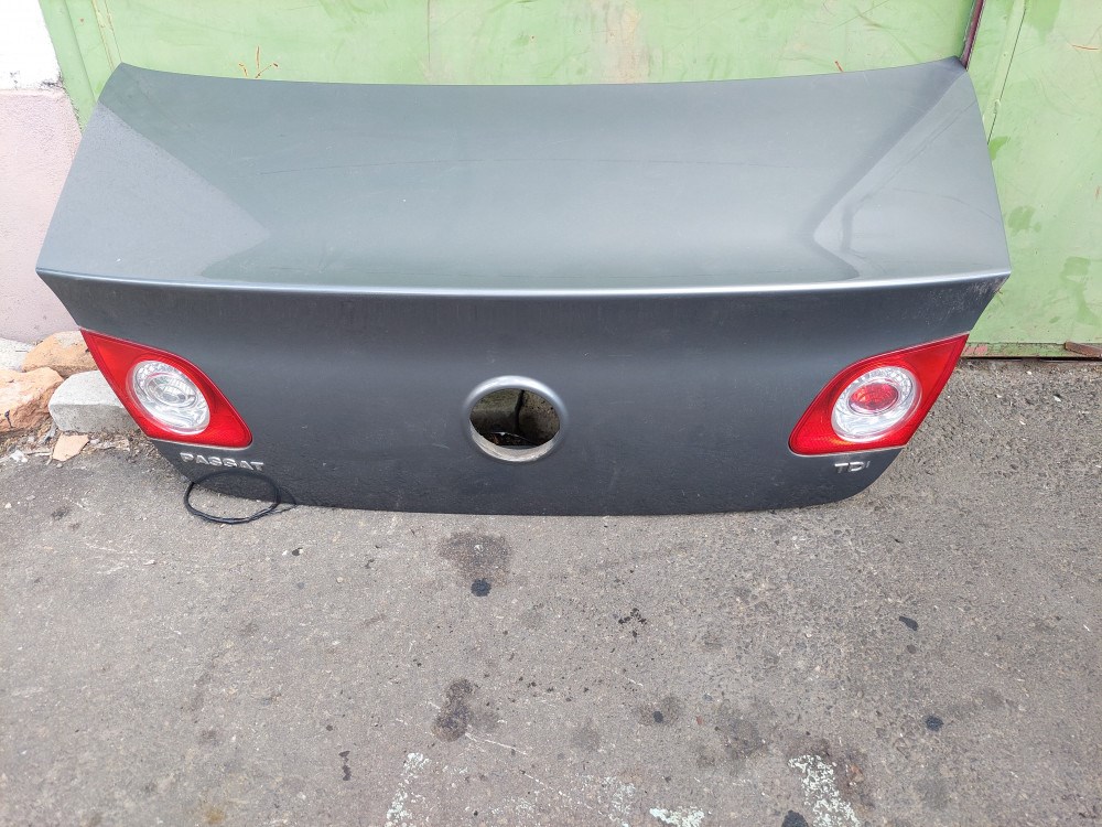 Volkswagen Passat B6 csomagtérajtó B6_LA7T 1. kép