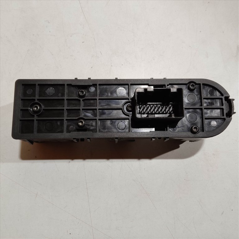 200803 Alfa Romeo 159 2005-2011 4x bal első ablakemelő kapcsoló 3. kép