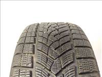 Goodyear Ultragrip 215/60 R17