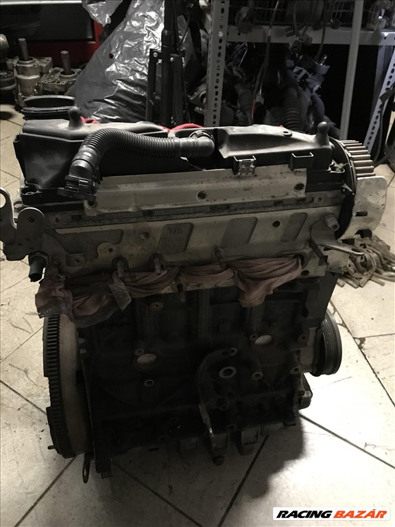 VW 1,6 CR CAY 105LE fűzött blokk hengerfejjel 4. kép