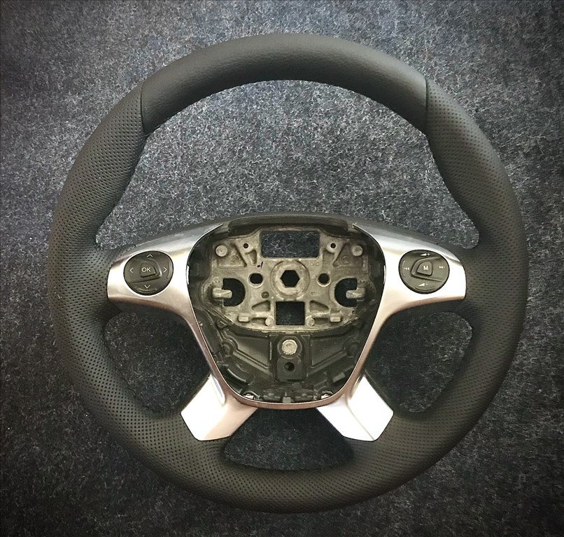 Eladó Ford Transit Tourneo, Connect, Custom hibátlan kormányok. Bp/posta 2. kép