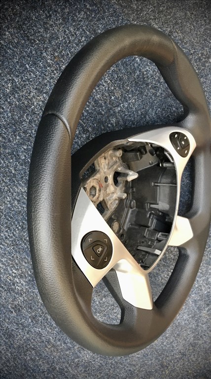 Eladó Ford Transit Tourneo, Connect, Custom hibátlan kormányok. Bp/posta 9. kép