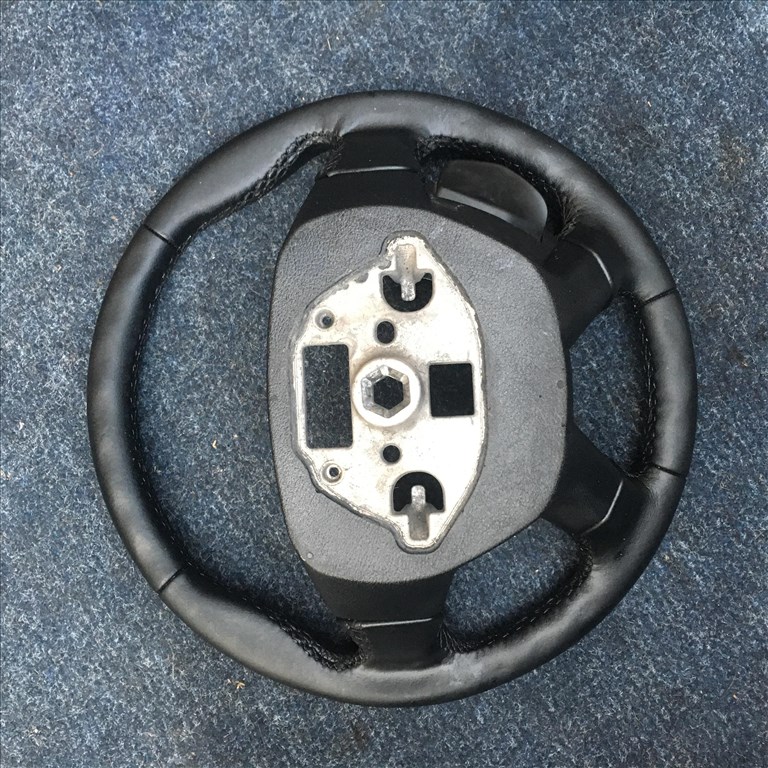 Eladó Ford Transit Tourneo, Connect, Custom hibátlan kormányok. Bp/posta 11. kép