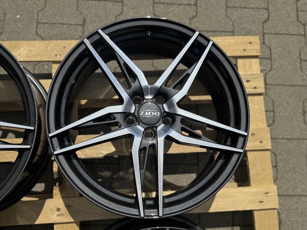 R18 5x100 Dotz Interlagos 7.5J ET46  alufelnik felnik 18" 18col 5. kép