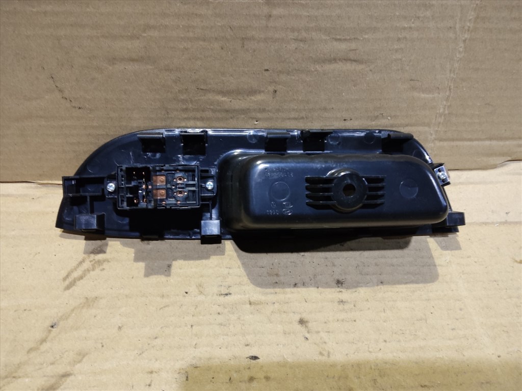 Kia Sorento 2009-2015 jobb hátsó Ablakemelő kapcsoló 93580-2P500VA 2. kép