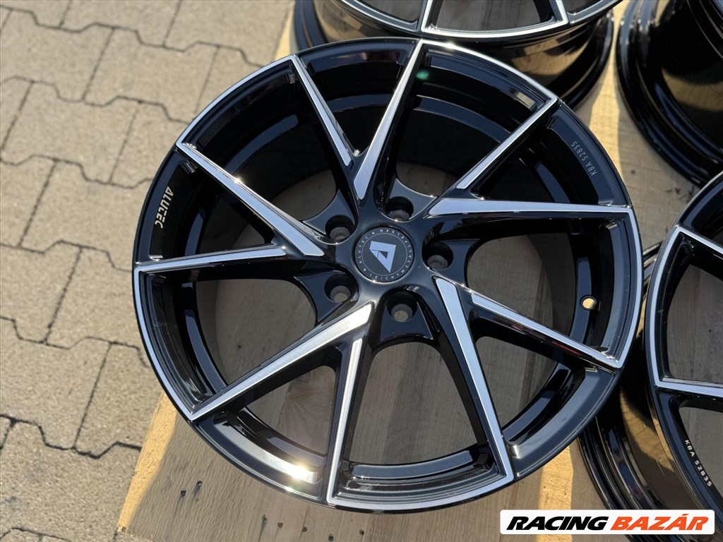 R18 5x114,3 (70,1) ALUTEC ADX.01 8.5J ET47 Diamant-Schwarz Frontpoliert új alufelnik felnik 10. kép