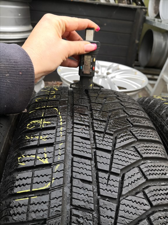 205/55 R17 Hankook téli gumi 50000ft a 4db/217/ 3. kép