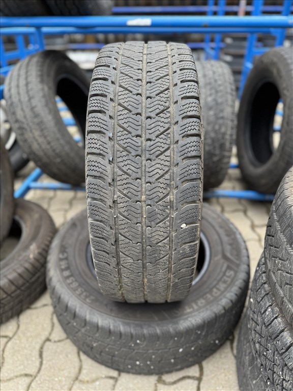 235/65 R16c Semperit Van-grip 3 115/113R l DOT4921 l 6mm l 2db 1. kép