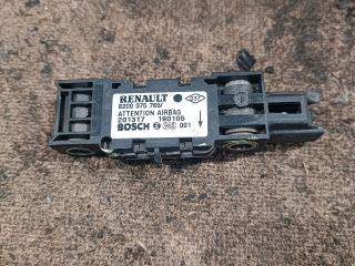 Renault Clio II Központi Ütközés Érzékelő *135315* 8200375765