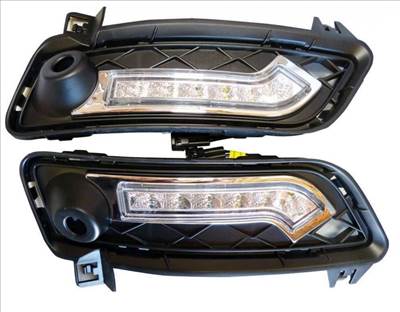 BMW X3 F25 NAPPALI DRL MENETFÉNY 