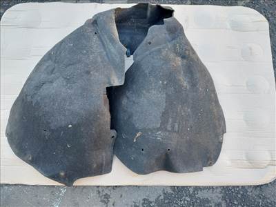 Seat Exeo-Audi A4 doblemez betét jobb első 8E0821172F