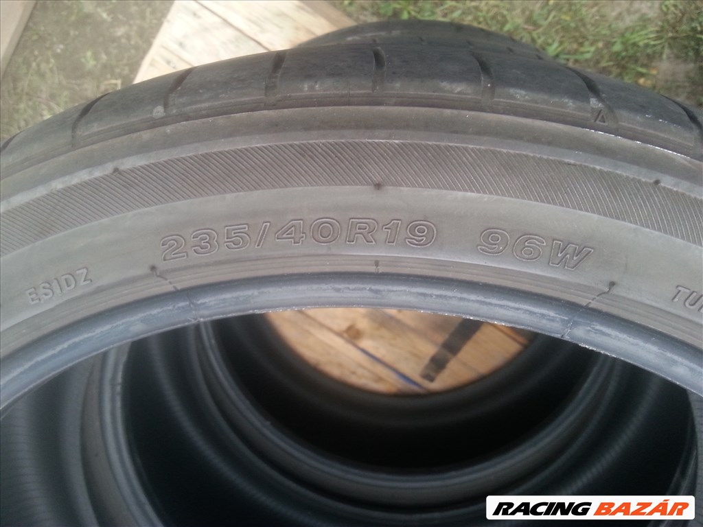  235/40R19 Bridgestone Potenza S001 nyári gumi 5. kép
