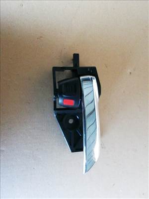 126018 Suzuki Swift 2017- jobb hátsó belső kilincs