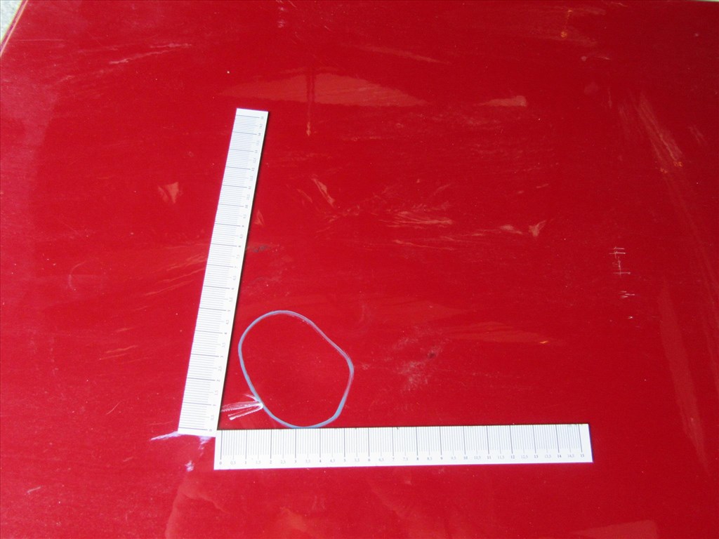 28231 Alfa Romeo 159 kombi, piros színű, bal hátsó ajtó a képen látható sérüléssel 50510509 4. kép