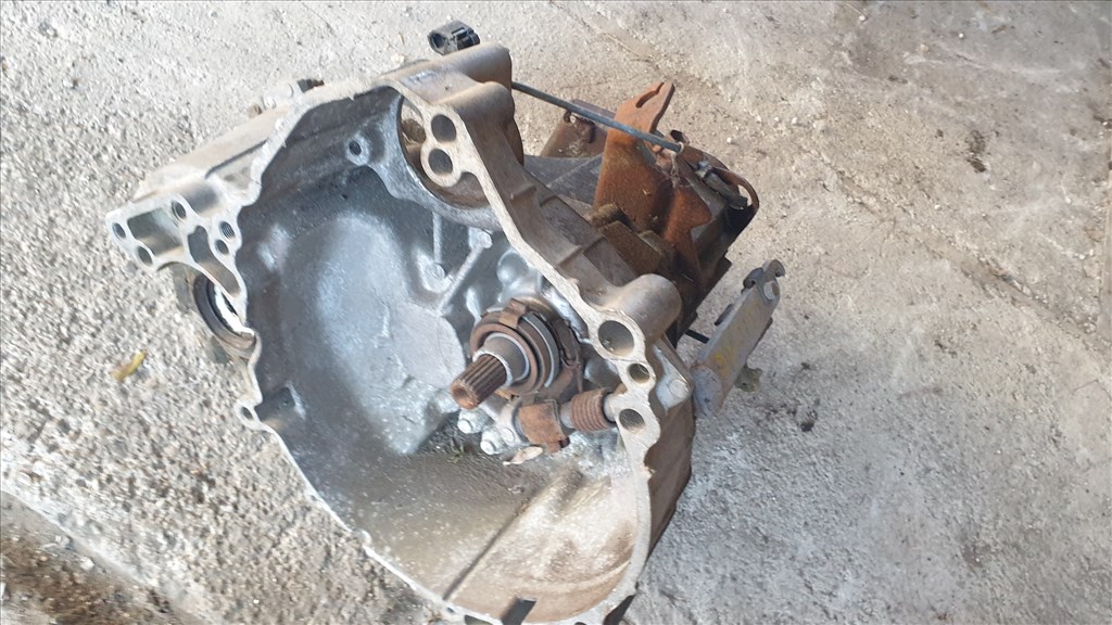 Daihatsu Cuore 5Gen váltó  2. kép