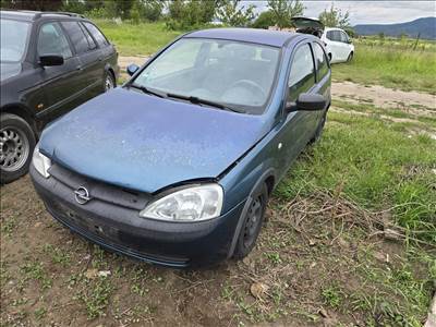 Opel Corsa C bontott alkatrészei