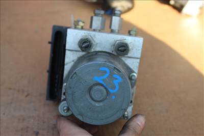 Alfa Romeo 147 2004-2010 1.9JTD ABS kocka  (23) 265950711