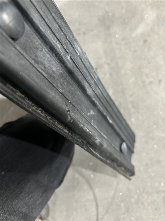 Ford Transit Tranzit MK6 MK7 Első üléssor mögötti műanyag élvédő 8473 1c15v13190je 14. kép