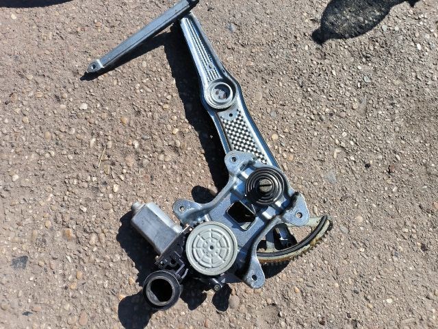 Toyota Yaris (XP10) Jobb első Ablakemelő szerkezet (elektromos) 6. kép