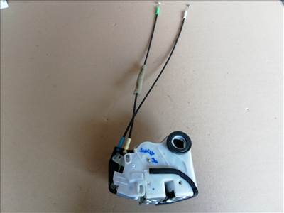 144000 Suzuki Swift 2017- jobb első zárszerkezet 