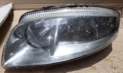 162403 Alfa Romeo GT 2003-2010 bal első fényszóró, a képen látható sérüléssel, törött rögzítő fülek!!!! 60681584