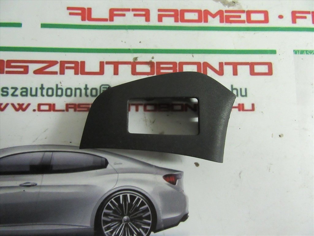 Fiat Stilo bal hátsó ablakemelő kapcsoló tartó 1. kép